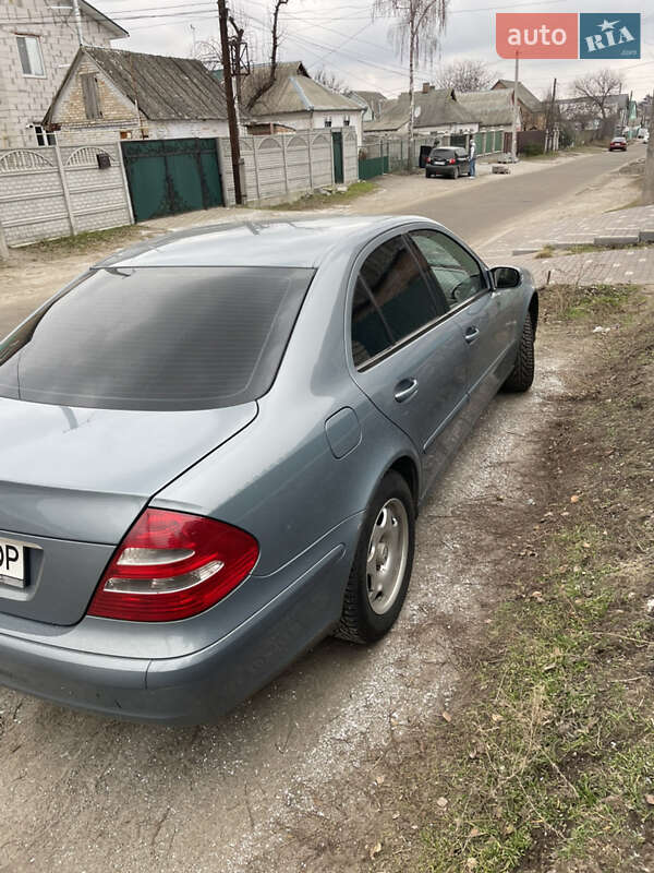 Седан Mercedes-Benz E-Class 2005 в Білій Церкві