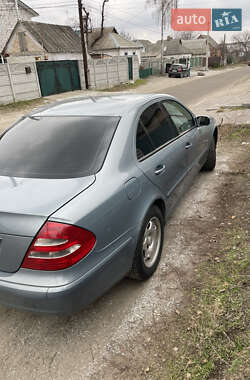 Седан Mercedes-Benz E-Class 2005 в 