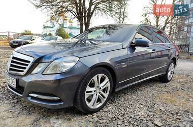 Mercedes-Benz E-Class 2011