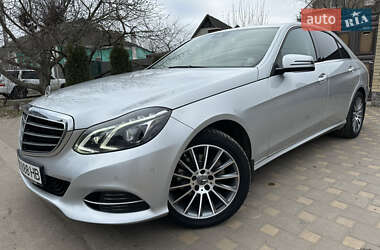 Седан Mercedes-Benz E-Class 2013 в Охтирці