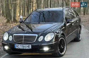 Mercedes-Benz E-Class 2009