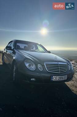 Седан Mercedes-Benz E-Class 2008 в Чернівцях