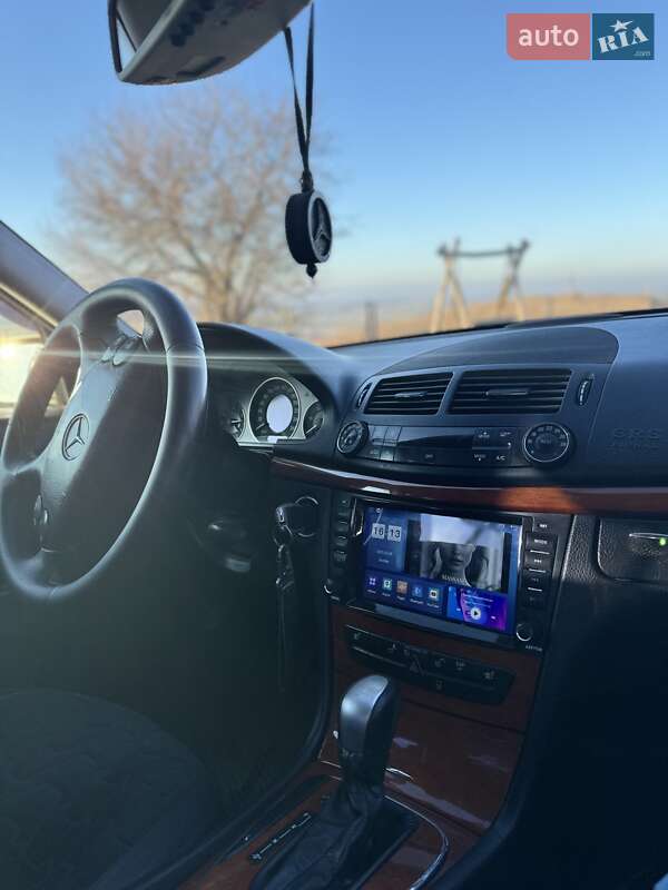 Седан Mercedes-Benz E-Class 2008 в Черновцах фото 17 Седан Mercedes-Benz E-Class 2008 в Черновцах
