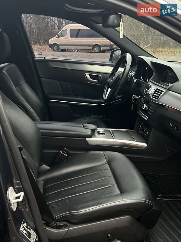 Універсал Mercedes-Benz E-Class 2013 в Івано-Франківську