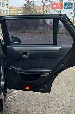 Универсал Mercedes-Benz E-Class 2013 в 