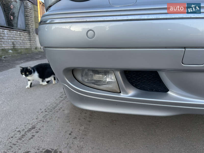 Седан Mercedes-Benz E-Class 2001 в Сокалі