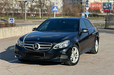 Седан Mercedes-Benz E-Class 2013 в Запоріжжі