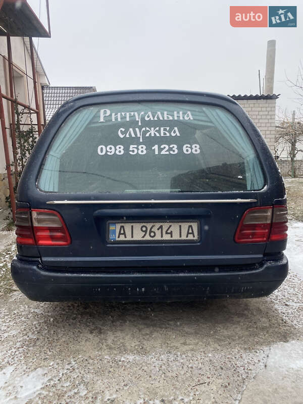Катафалк Mercedes-Benz E-Class 2001 в Обухове