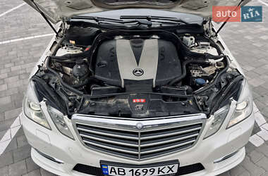 Седан Mercedes-Benz E-Class 2012 в Вінниці