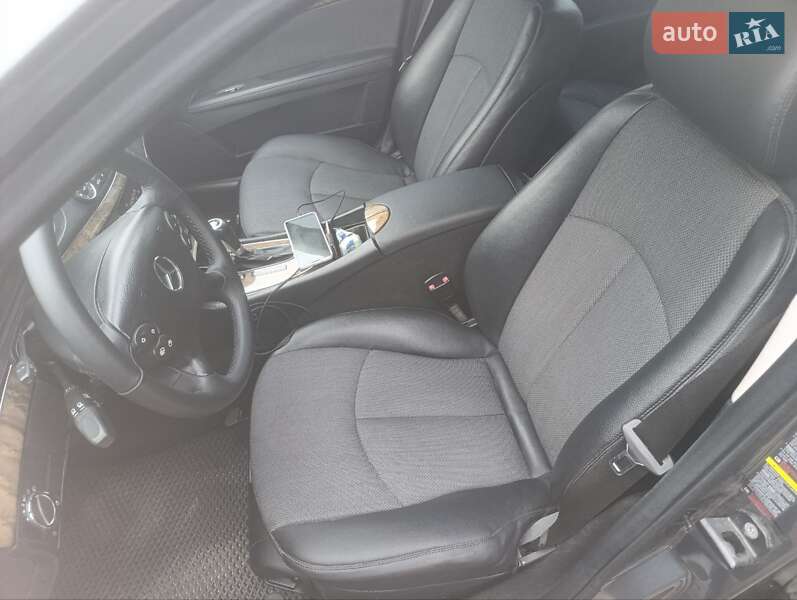 Седан Mercedes-Benz E-Class 2007 в Кременчуге