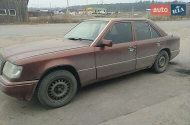 Седан Mercedes-Benz E-Class 1993 в Шепетовке