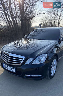 Седан Mercedes-Benz E-Class 2011 в 