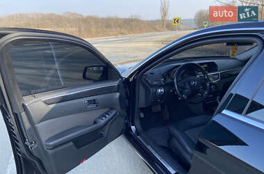 Седан Mercedes-Benz E-Class 2011 в 