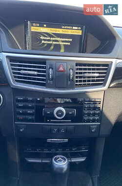 Седан Mercedes-Benz E-Class 2011 в 