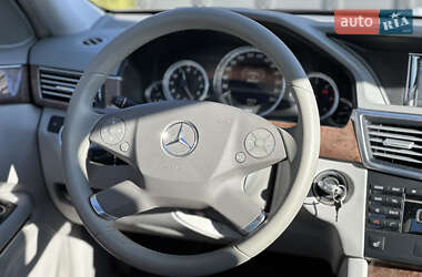 Седан Mercedes-Benz E-Class 2012 в 