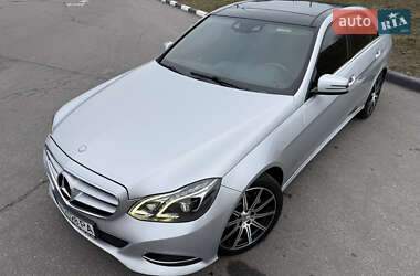 Седан Mercedes-Benz E-Class 2014 в Києві