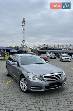 Mercedes-Benz E-Class 2011