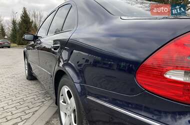 Седан Mercedes-Benz E-Class 2002 в Ивано-Франковске