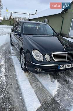 Седан Mercedes-Benz E-Class 2004 в Черновцах