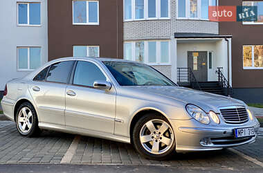 Седан Mercedes-Benz E-Class 2004 в Виннице