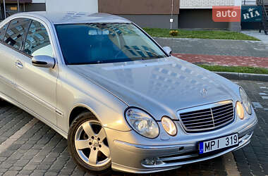 Седан Mercedes-Benz E-Class 2004 в Виннице