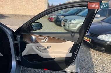 Седан Mercedes-Benz E-Class 2019 в 