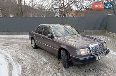 Седан Mercedes-Benz E-Class 1991 в Косове