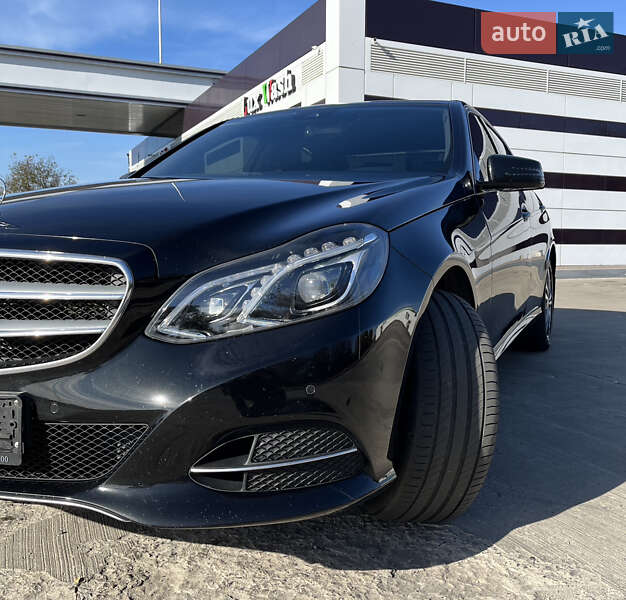 Седан Mercedes-Benz E-Class 2014 в Вараші