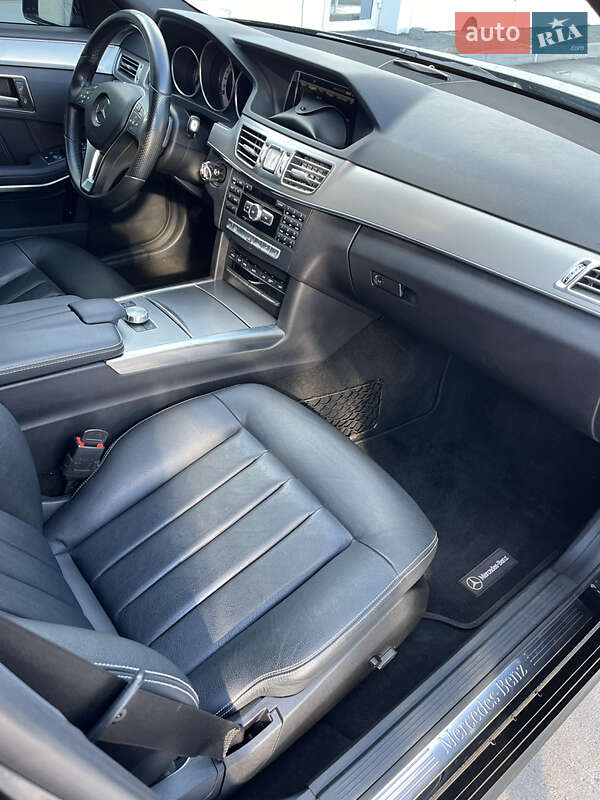 Седан Mercedes-Benz E-Class 2014 в Вараші