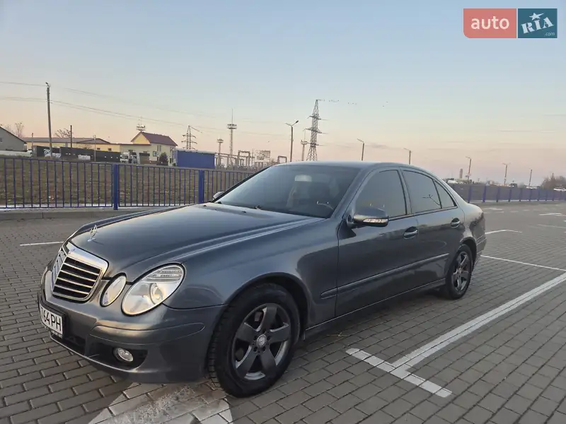 Mercedes-Benz E-Class 2007