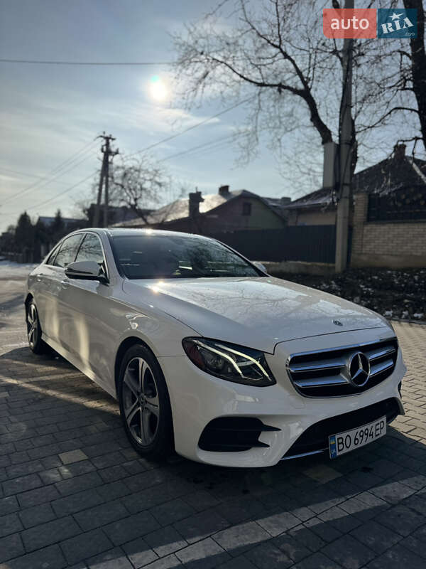 Седан Mercedes-Benz E-Class 2019 в 