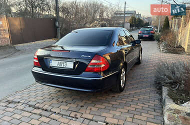 Седан Mercedes-Benz E-Class 2005 в Києві