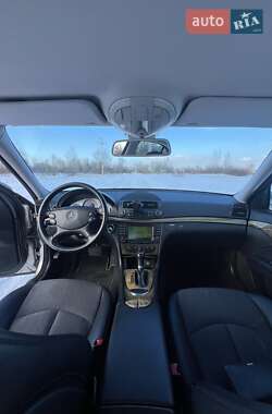 Седан Mercedes-Benz E-Class 2007 в Києві