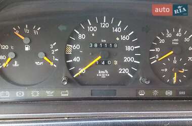 Седан Mercedes-Benz E-Class 1988 в 
