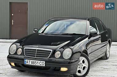 Седан Mercedes-Benz E-Class 2002 в Тернополе