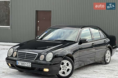 Седан Mercedes-Benz E-Class 2002 в Тернополе