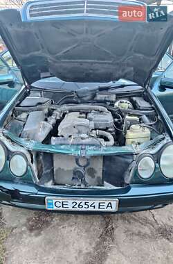 Седан Mercedes-Benz E-Class 1996 в 