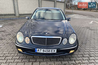 Седан Mercedes-Benz E-Class 2002 в Черновцах