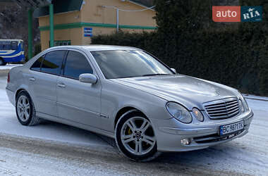 Седан Mercedes-Benz E-Class 2003 в Турке