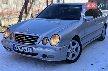 Седан Mercedes-Benz E-Class 2001 в Костополе