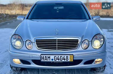 Седан Mercedes-Benz E-Class 2004 в Рівному