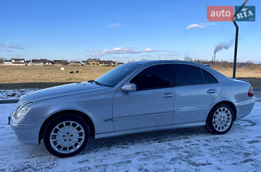 Седан Mercedes-Benz E-Class 2004 в Рівному