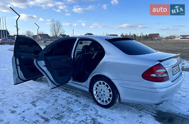 Седан Mercedes-Benz E-Class 2004 в Рівному