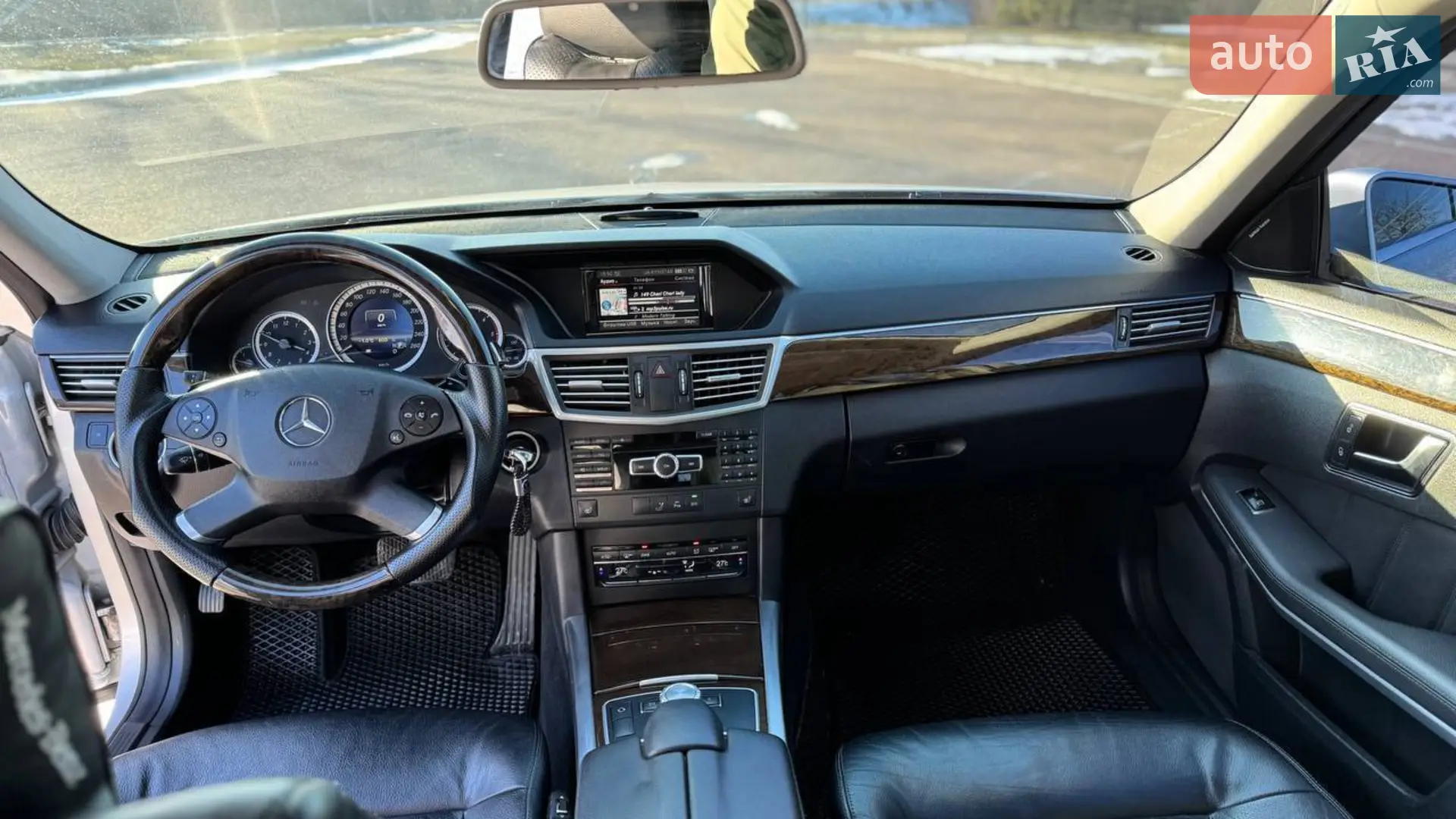 2012 Mercedes-Benz E-klasse - мініатюра 10