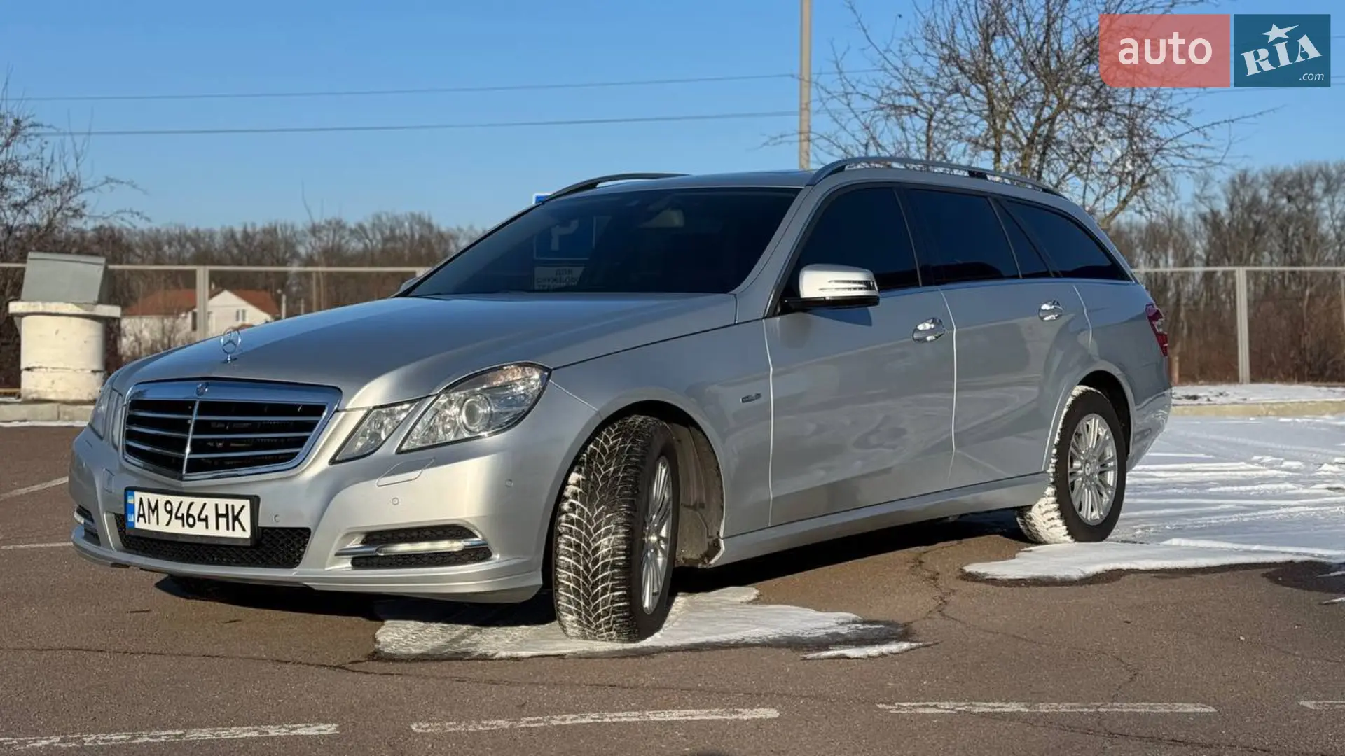 2012 Mercedes-Benz E-klasse - фото 1