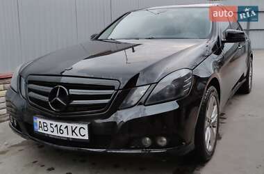 Седан Mercedes-Benz E-Class 2010 в Виннице