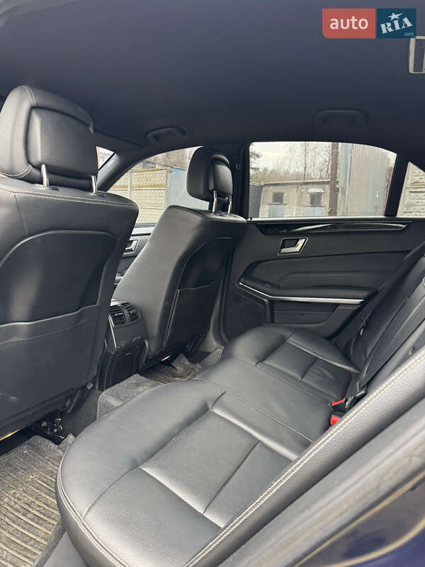 Седан Mercedes-Benz E-Class 2014 в Ровно