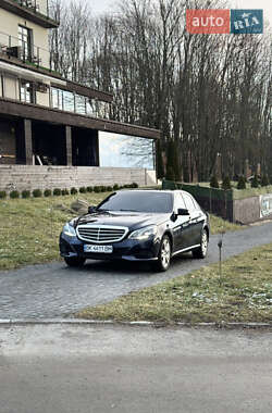 Седан Mercedes-Benz E-Class 2014 в Ровно