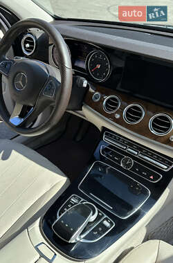 Универсал Mercedes-Benz E-Class 2018 в Нововолынске