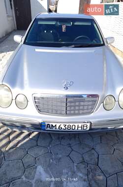 Седан Mercedes-Benz E-Class 1999 в Брусилові